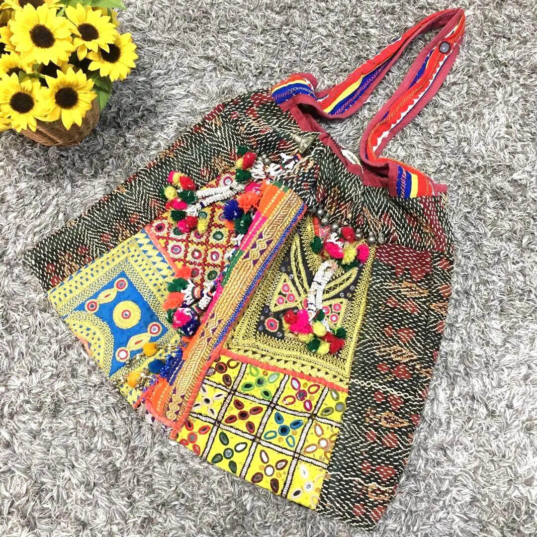 ne quittez pas ♫ 刺繍ショルダーバッグ 1点物 ヌキテパ