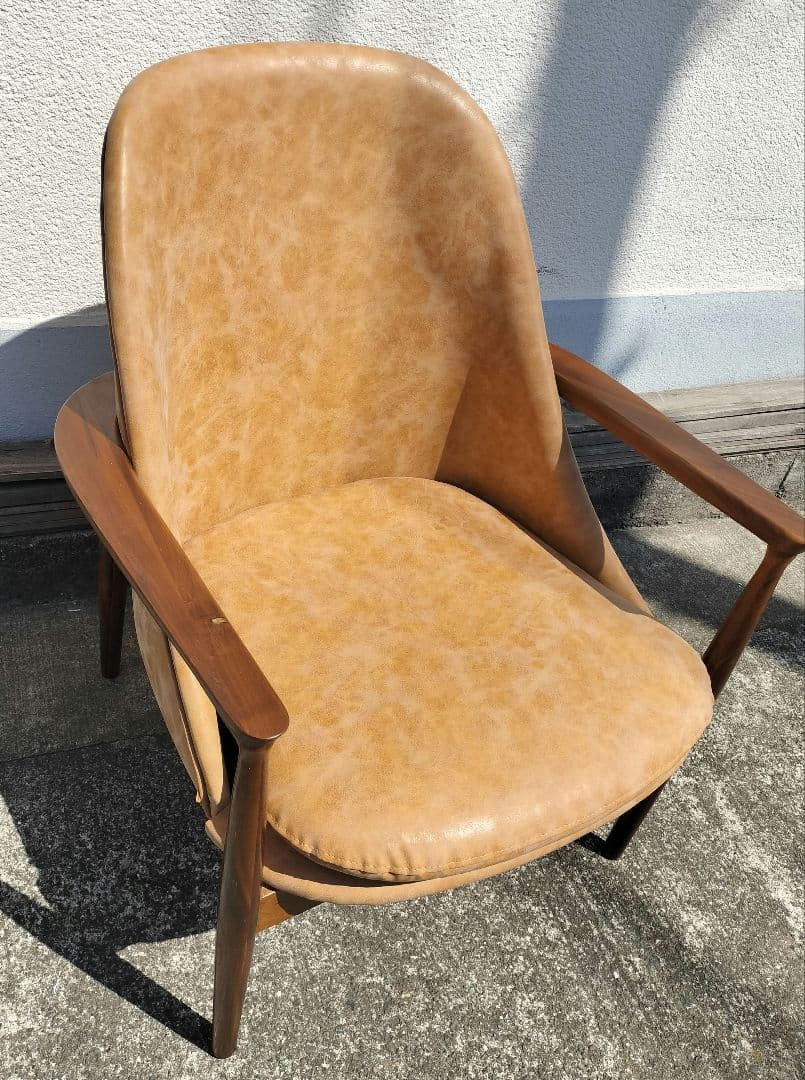 美品 NOCE (ノーチェ) アームソファ キャメルブラウン UC01