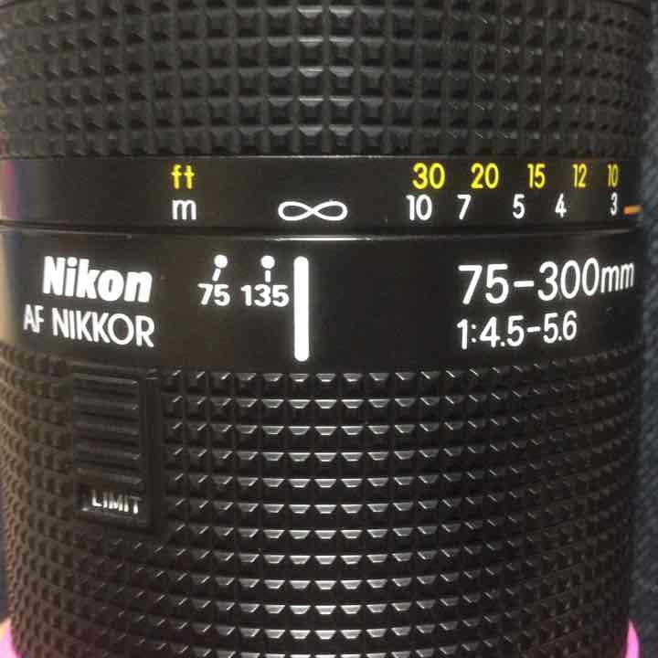 Nikon D5000 一眼カメラセット