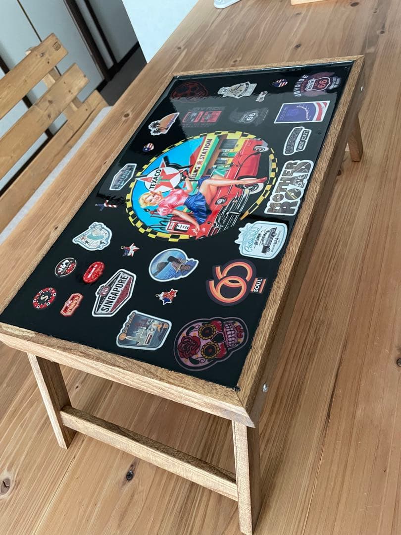 折り畳みレジンテーブル