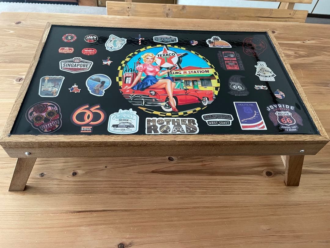 折り畳みレジンテーブル