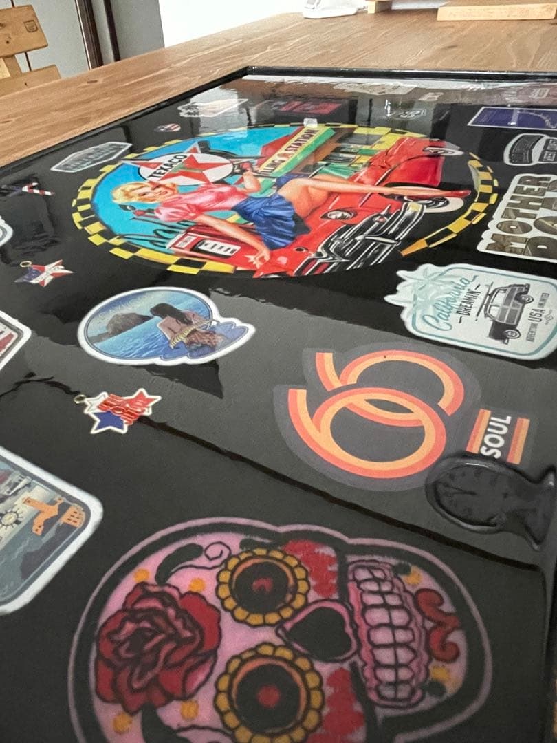 折り畳みレジンテーブル