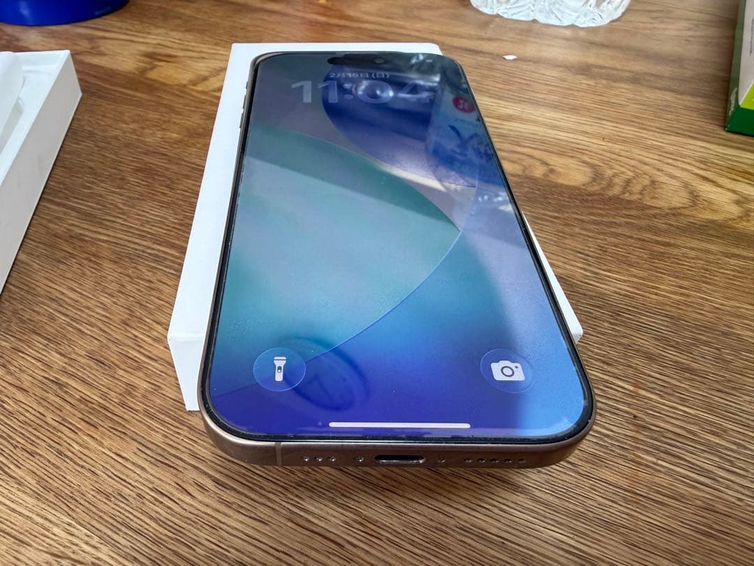 【極美品】iPhone16pro 256GB SIMフリー