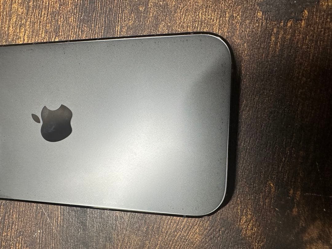 スマートフォン本体 adi fatona