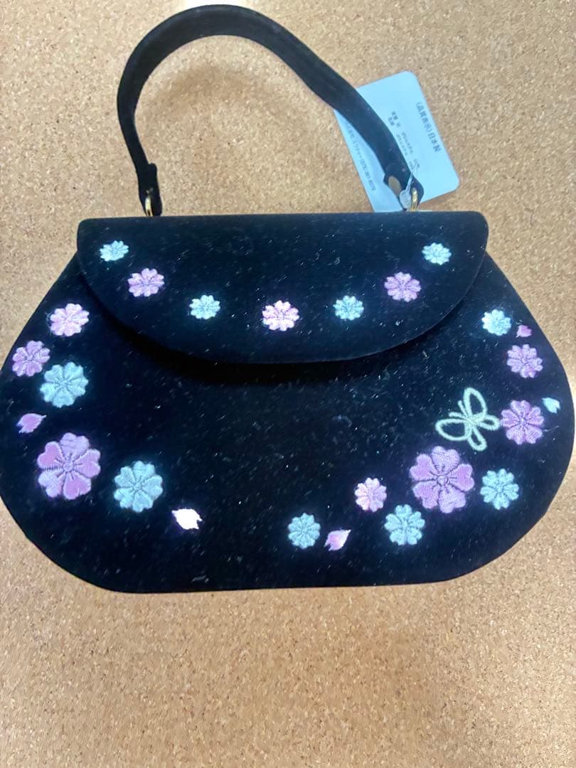 新品未使用　　乙葉、小町キッス　ブランド　七歳七五三 女の子 着物 フルセット