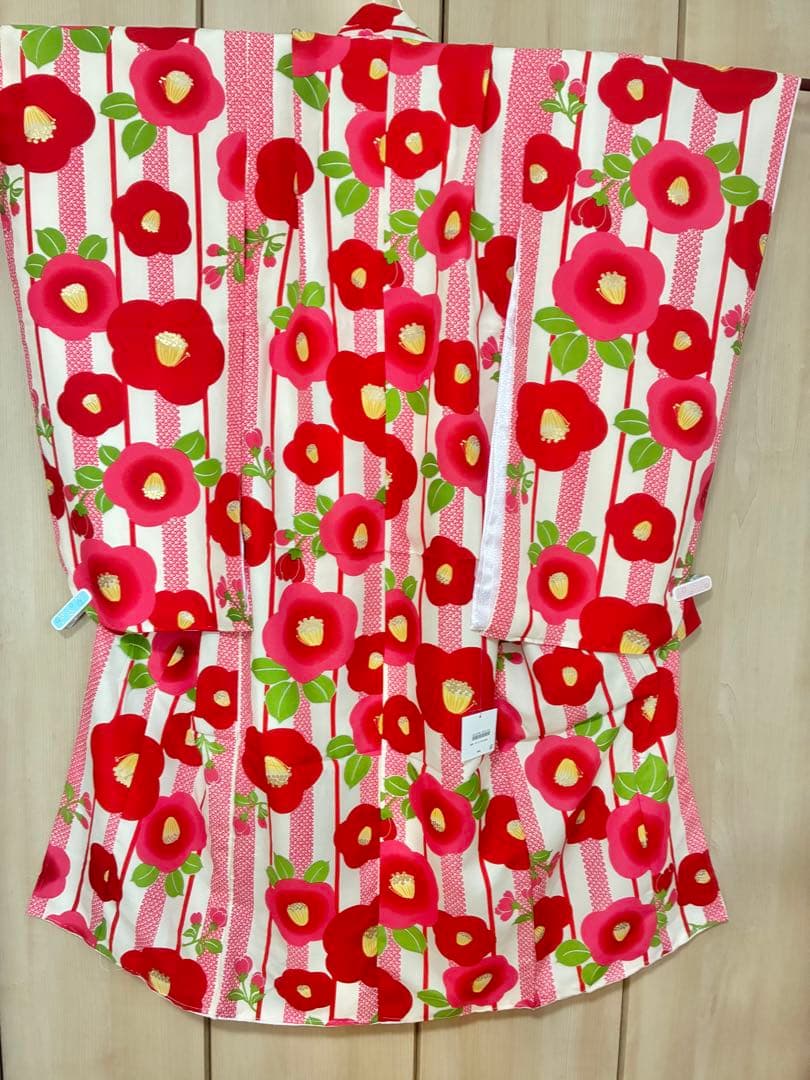 新品未使用　　乙葉、小町キッス　ブランド　七歳七五三 女の子 着物 フルセット