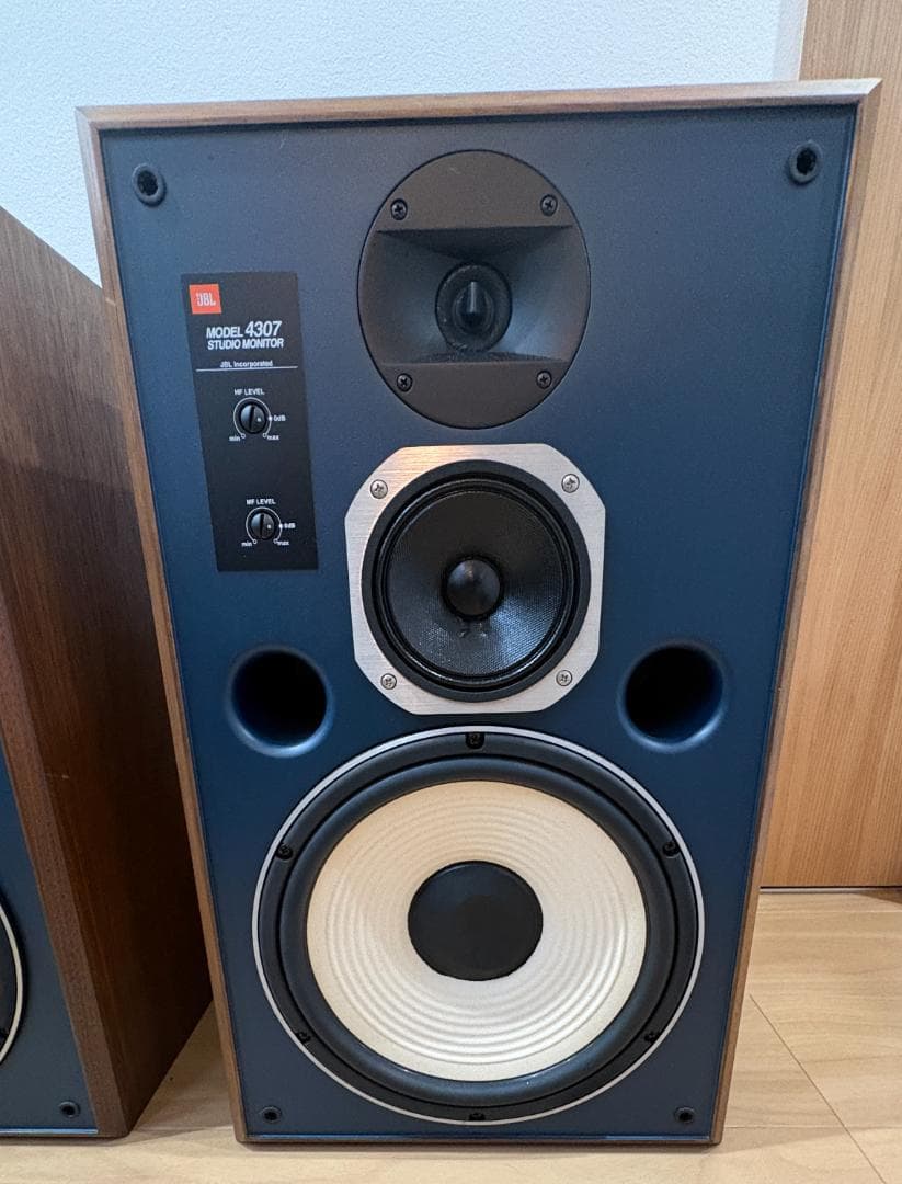 JBL 4307 ブックシェルフ型スピーカー2個セット（ペア）