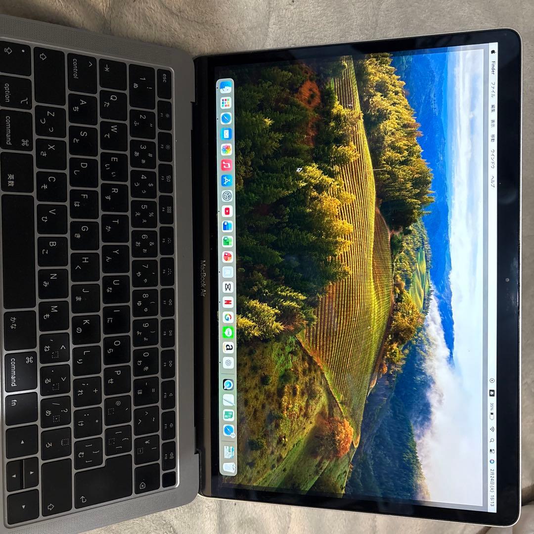 MacBookAir2018モデル128GBシルバー 充電器箱付