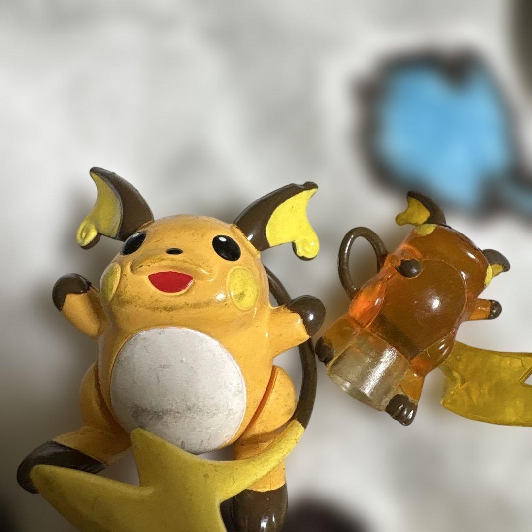 ピカチュウライチュウ　フィギュア 8体セット