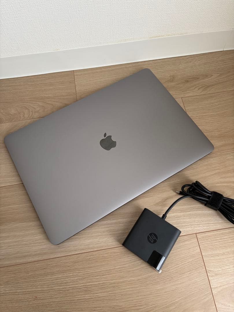 MacBook本体 MacBook Pro 2019 16inch i7 16Gb 512Gb