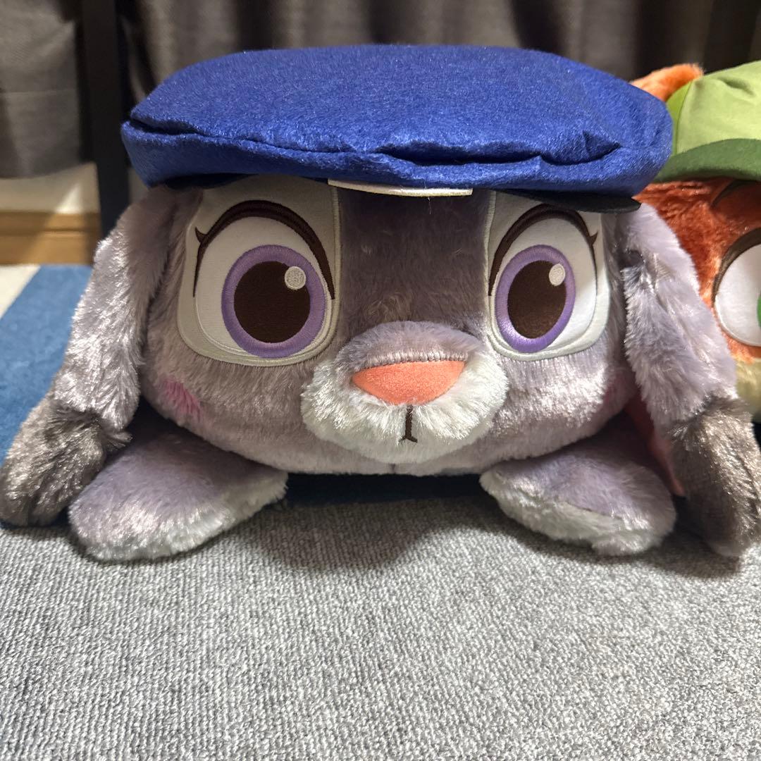 【新品】タグ付き ズートピア2 寝そべり ズートピアぬいぐるみ ジュディとニック