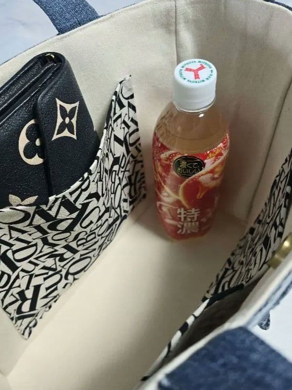 デニムリメイクトートバッグ お洒落カジュアル ストラップ付き