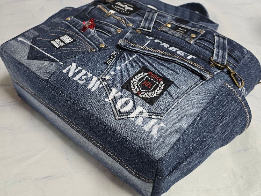 デニムリメイクトートバッグ お洒落カジュアル ストラップ付き