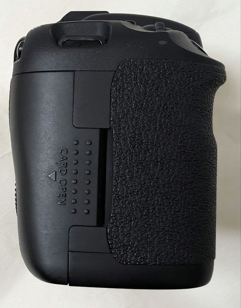 Canon EOS 7D デジタル一眼レフカメラ CF(16GB)付