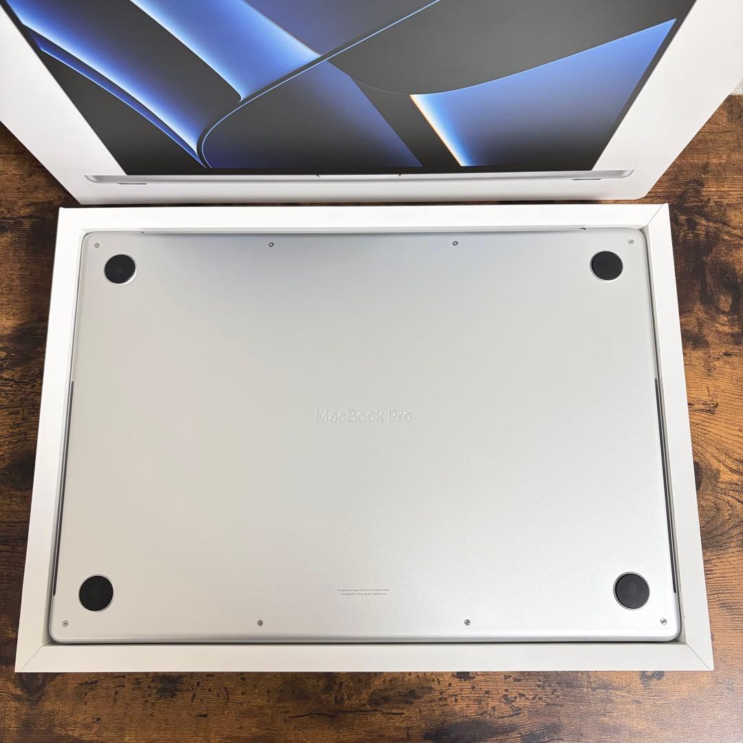 MacBook Pro 16インチ M2 Pro メモリ16GB SSD1TB