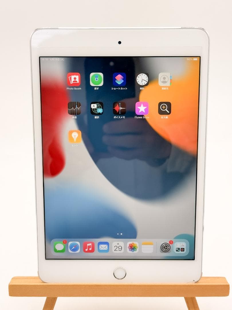 コンパクトで便利！iPad mini 4 32GB A1550 au版 判定○