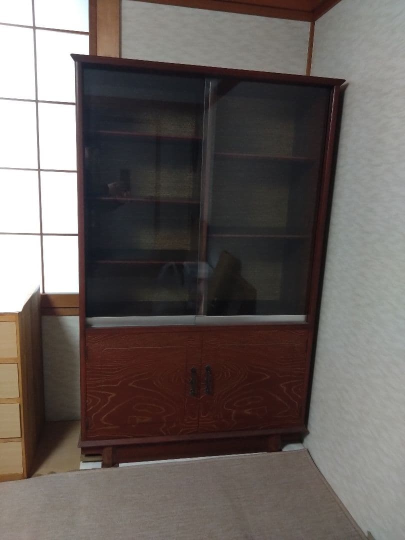 ダークブラウン ガラス扉付き本棚　昭和レトロ