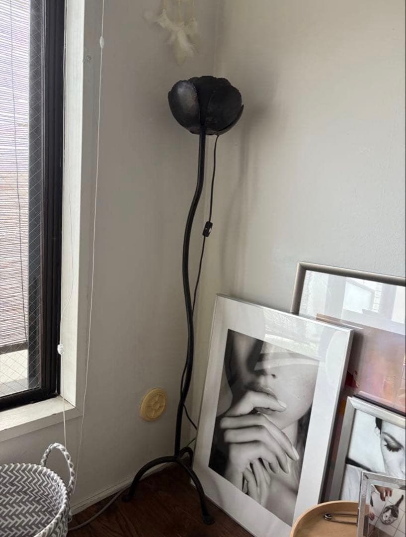 まるこ　お花のアイアンフロアライト LOWYA セミダブルベッドフレーム