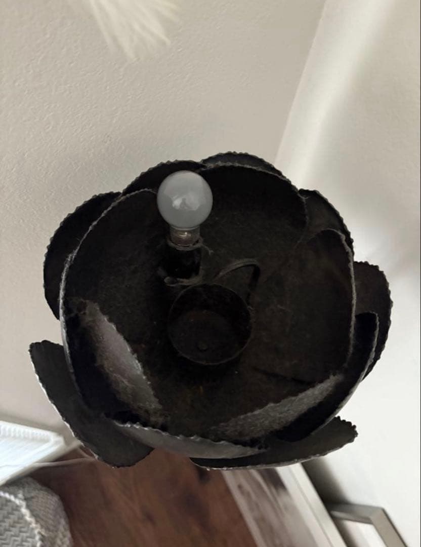 まるこ　お花のアイアンフロアライト LOWYA セミダブルベッドフレーム