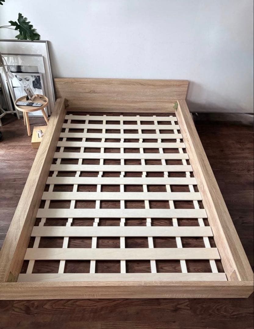 まるこ　お花のアイアンフロアライト LOWYA セミダブルベッドフレーム