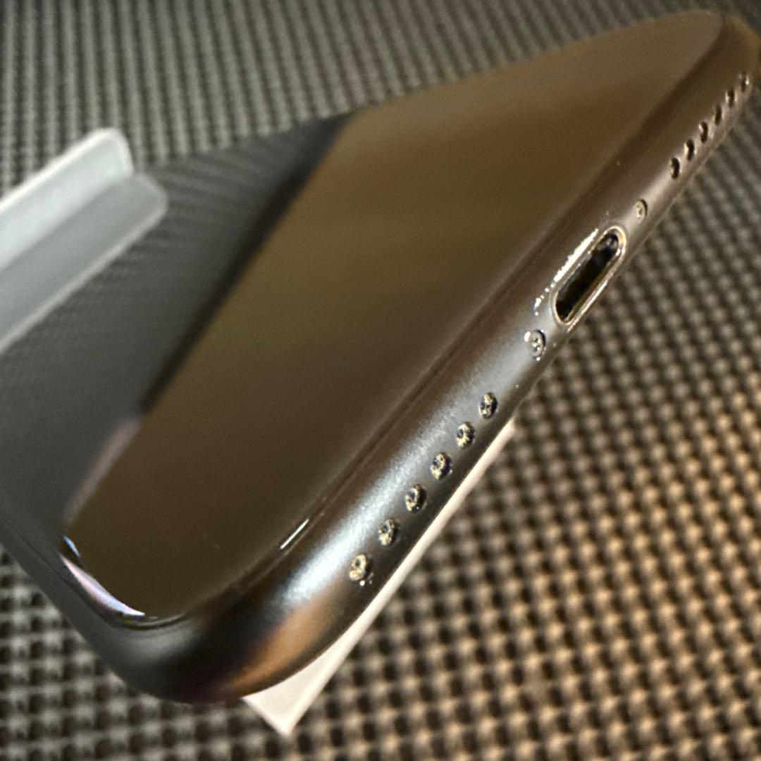 iPhoneSE第2世代 128GB ブラック SIMフリー バッテリー100%