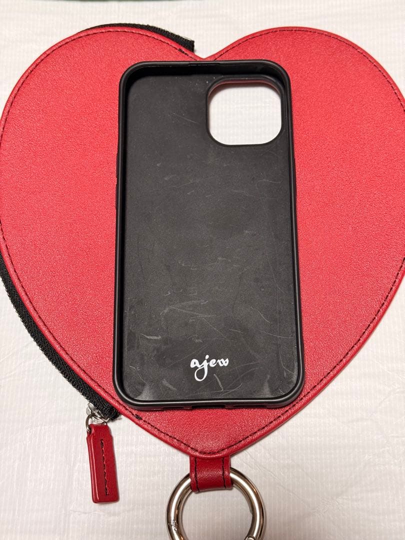 ajew ハート　スマホケース　iPhone 14用　赤　レッド