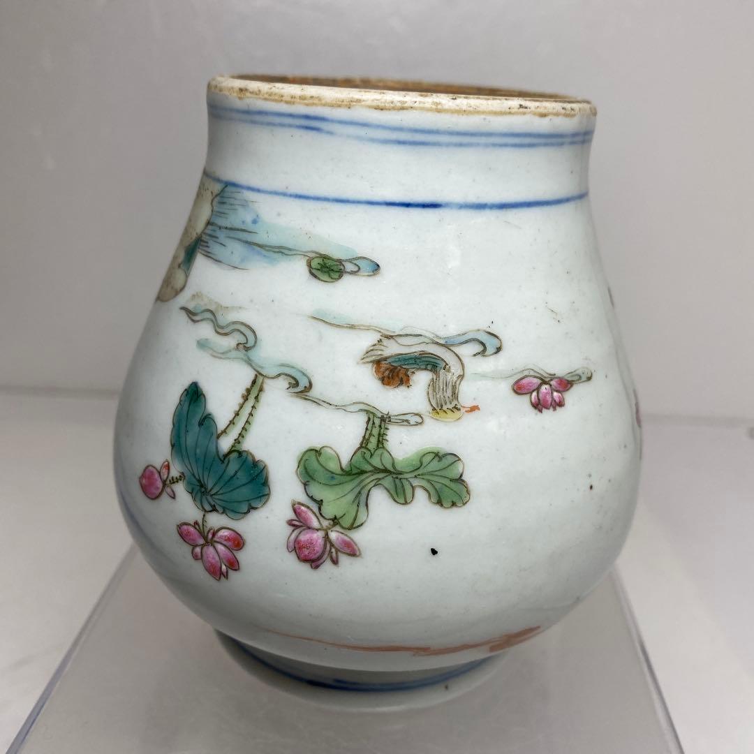 中国清時代　粉彩人物画　高さ約10.8㎝　タサチ　東さ8-0328☆2F