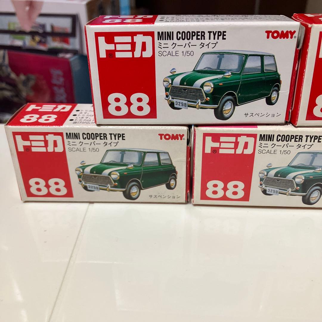 トミカ　ミニクーパー　中国製