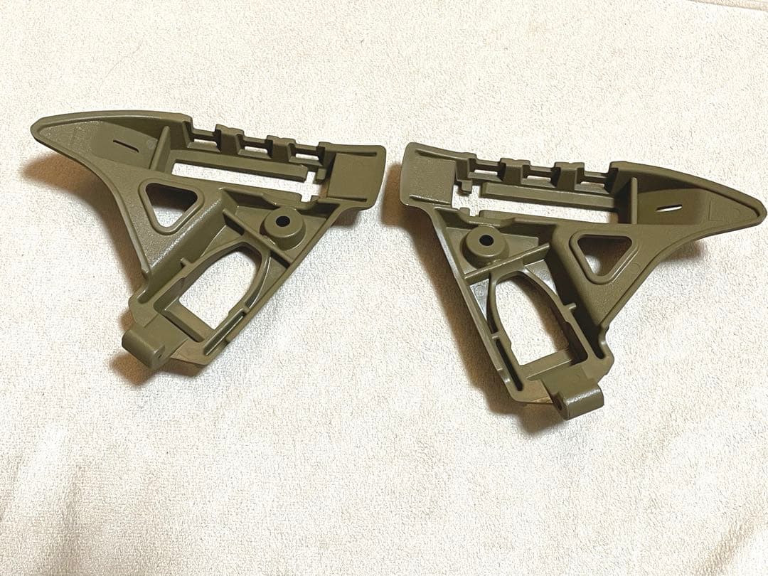 CERADYNE【米軍】最新型戦闘用IHPSヘルメット　アクセサリーレールキット