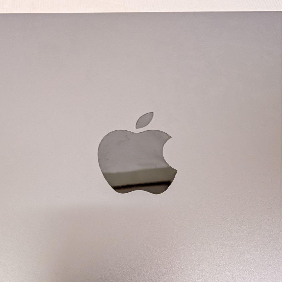 【ほぼ新品】MacBook Air 13インチ M3 スペースグレー