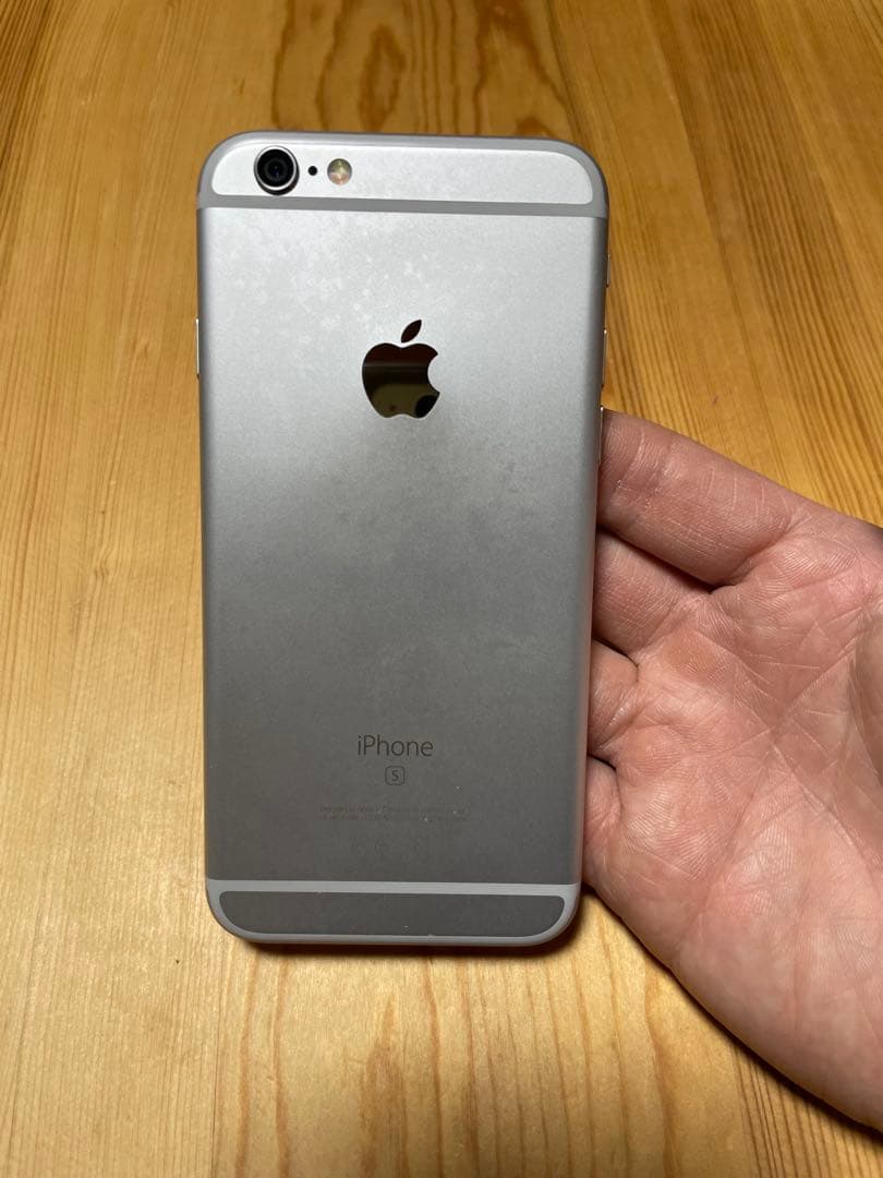 iPhone6s 32GB シルバー　バッテリー83% SIMフリー