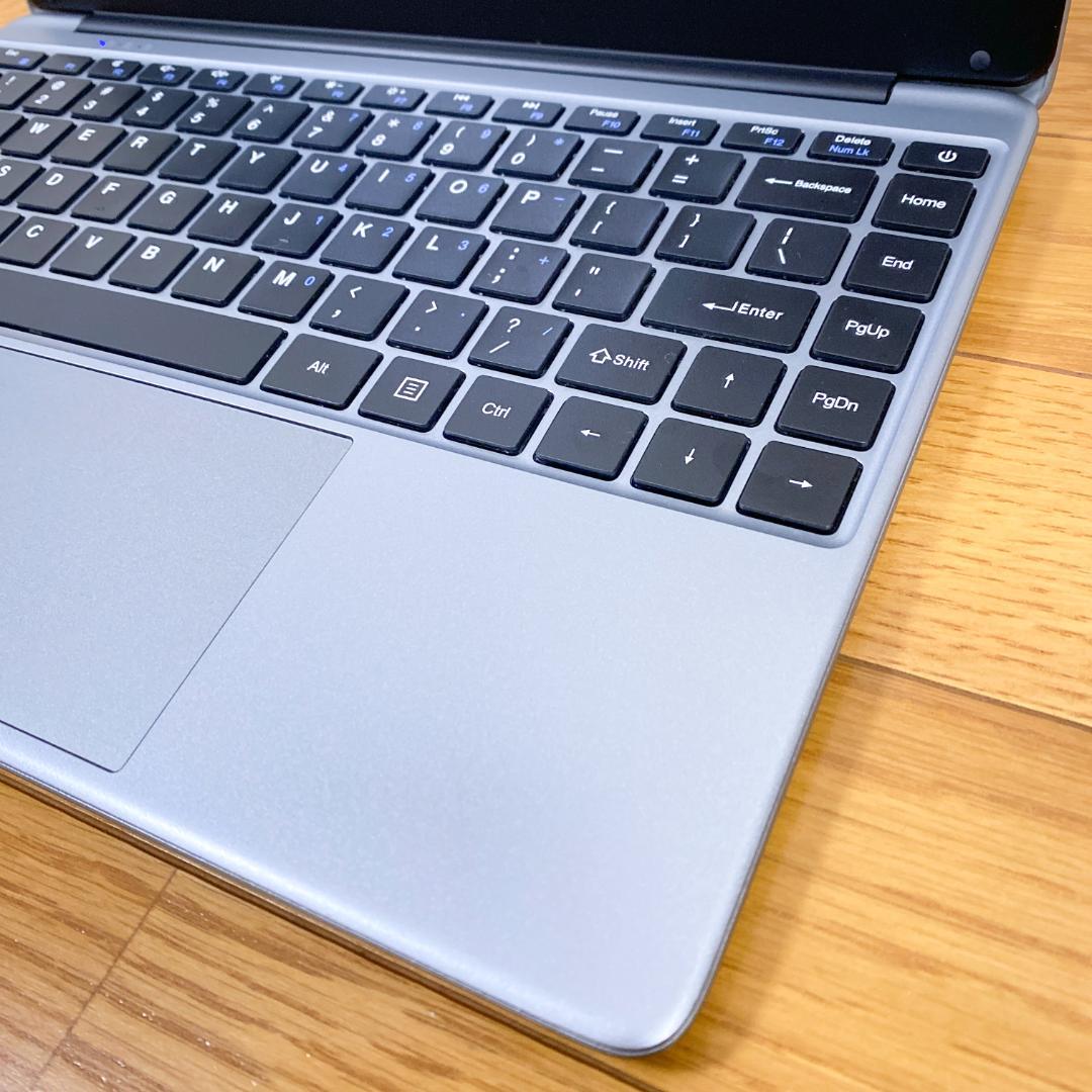 CHUWI小型ノートパソコン 8世代CPU SSD 最新Win11 薄型 軽量