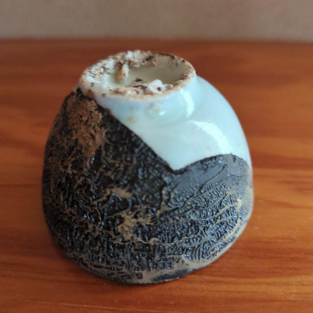 青白色 手描き模様 磁器の器　初期伊万里の陶片　盃