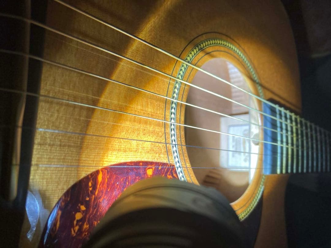 超美品 Martin 000-16GT アコースティック ハードケース・保証書付