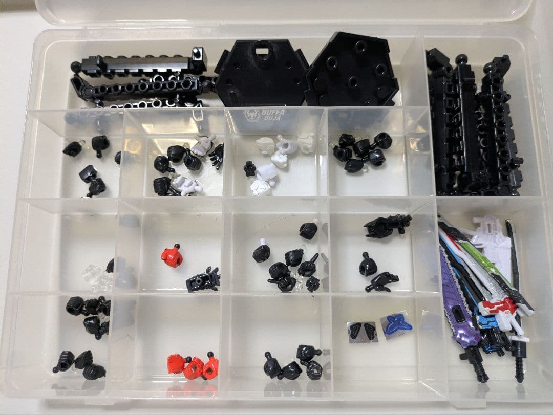 早い者勝ち！！装動ギーツ＆応募者プレゼントまとめ売り