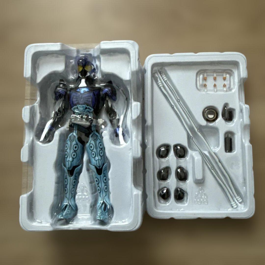 タ*ヤ様 S.H.Figuarts（真骨彫製法）仮面ライダーオーズ　シャウタコン