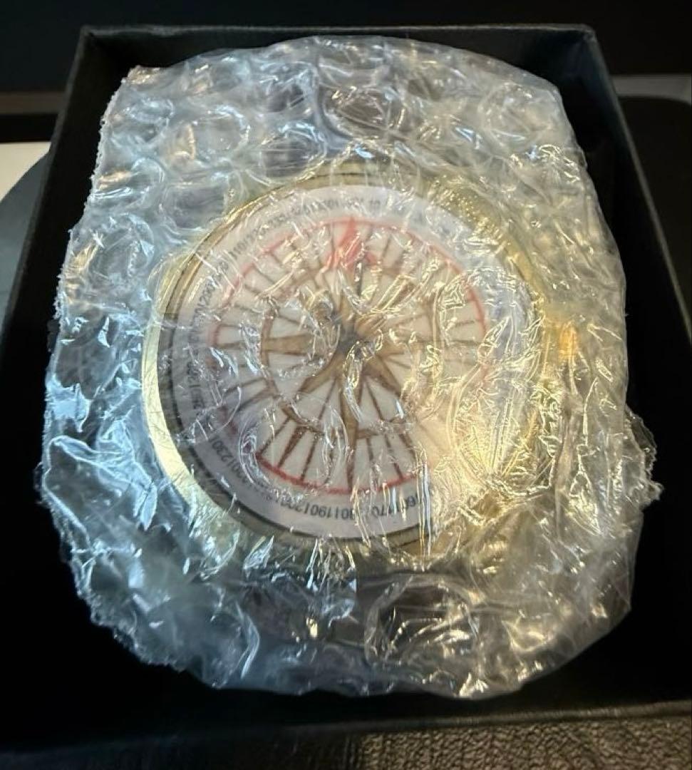 【超激レア美品】パイレーツ・オブ・カリビアン　北を指さないコンパス&宝箱&腕時計