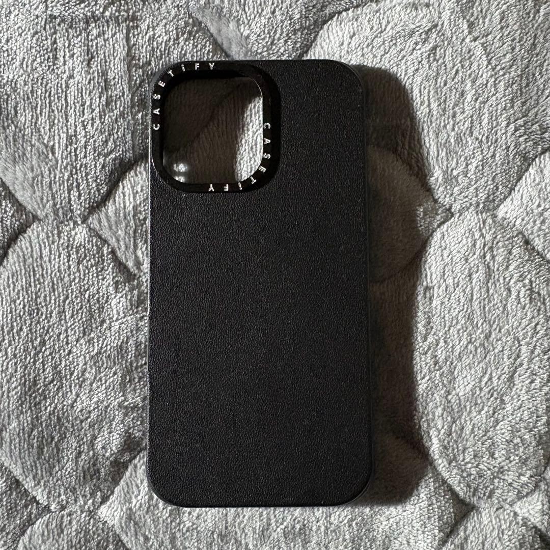CASETiFY iPhone16用ケース ブラック