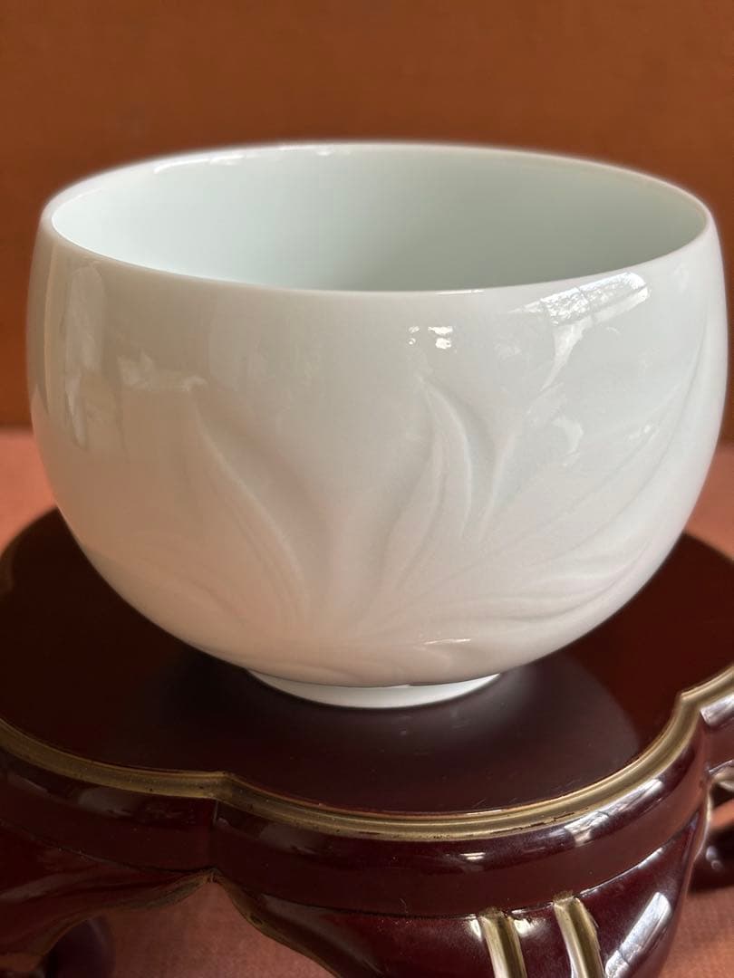 やまちゃん　有田白磁名工初代奥川忠右衛門作白磁陽刻茶器揃茶碗五客急須