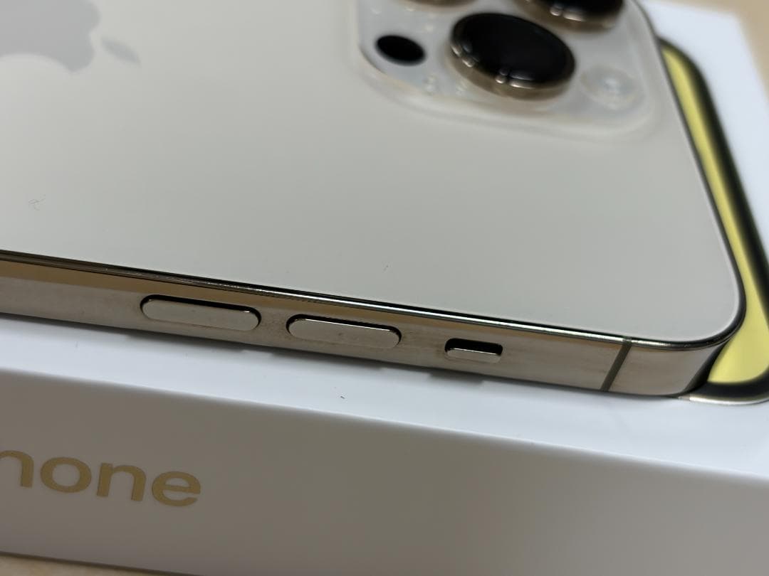 【美品】iPhone 14 Pro Max 256GB ゴールド本体と箱