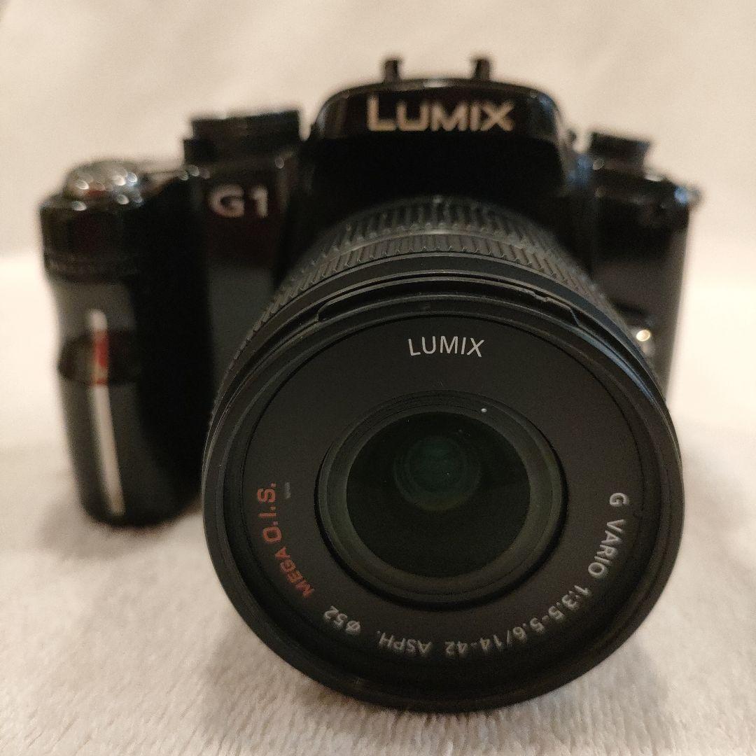 LUMIX DMC-G1 黒。デジタル一眼カメラ ボディ ミラーレス。