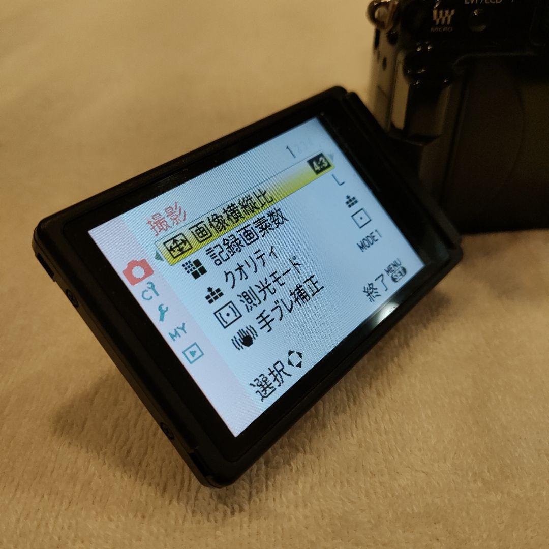 LUMIX DMC-G1 黒。デジタル一眼カメラ ボディ ミラーレス。