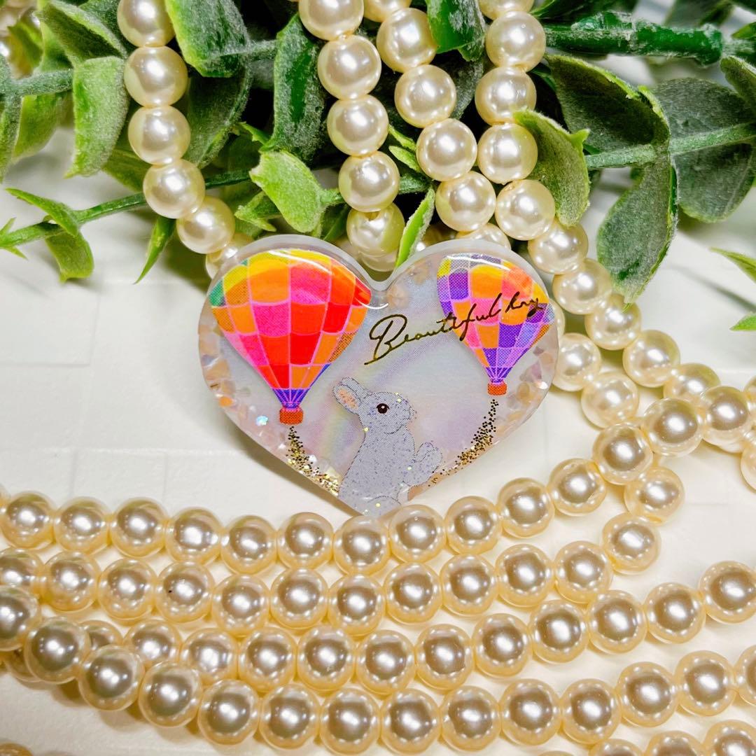 リリィ様お取置きレジンヘアゴム 気球を眺めるうさぎちゃん 虹の空No.961