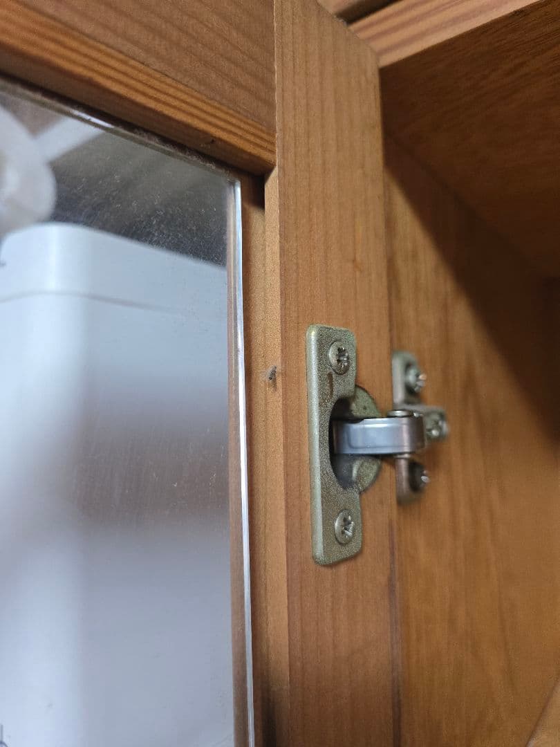 パイン材 食器棚 ガラス扉付き