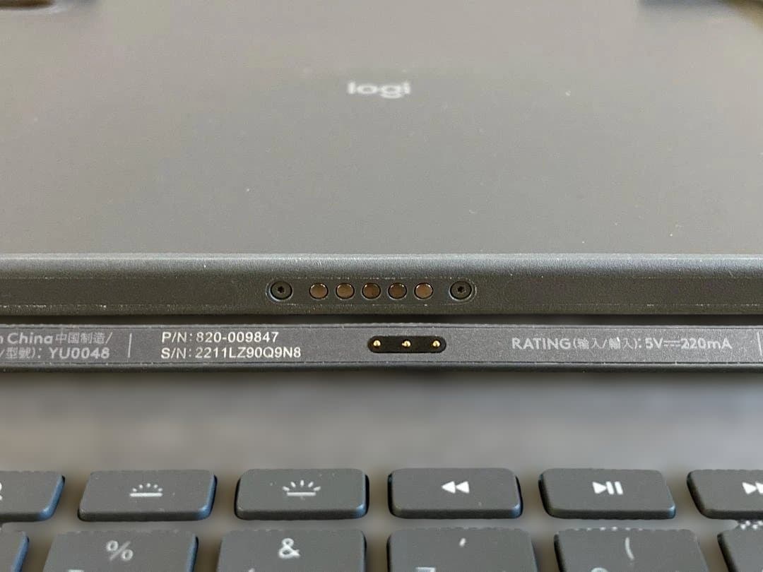 【美品】Logicool Combo Touch iPad Air 4/5世代