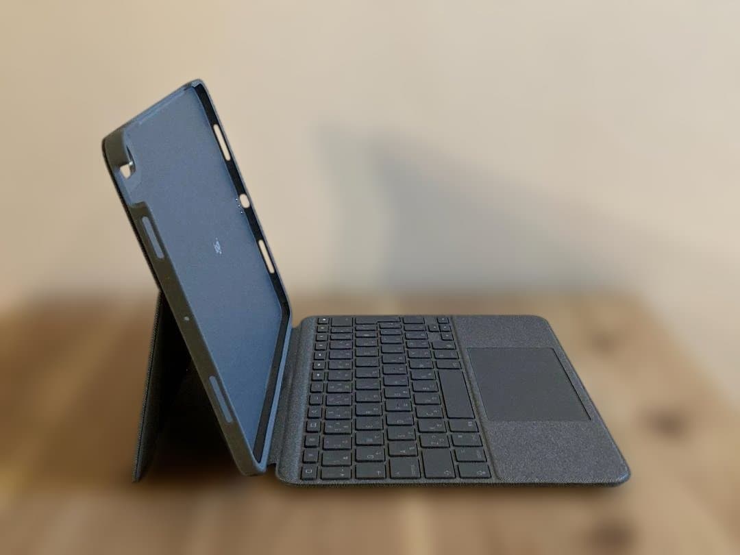 【美品】Logicool Combo Touch iPad Air 4/5世代