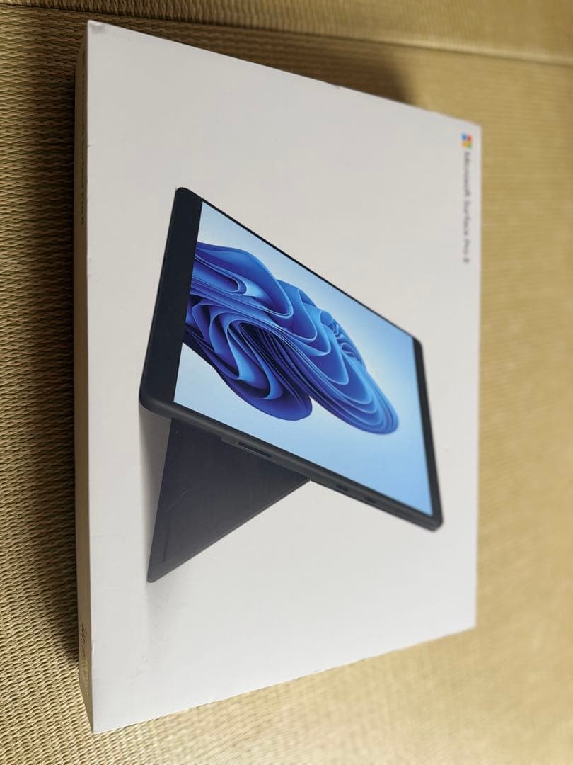 Surface Pro8（Microsoft）、スリムペン2付キーボードセット