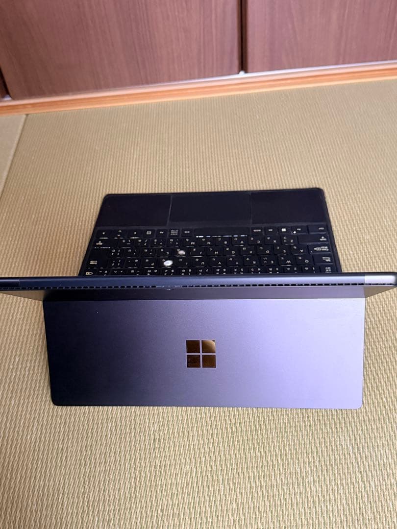 Surface Pro8（Microsoft）、スリムペン2付キーボードセット