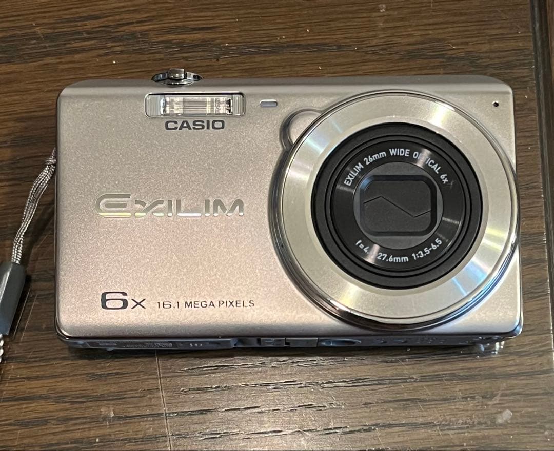 デジタルカメラ CASIO EXILIM 6X 16.1MEGA PIXELS
