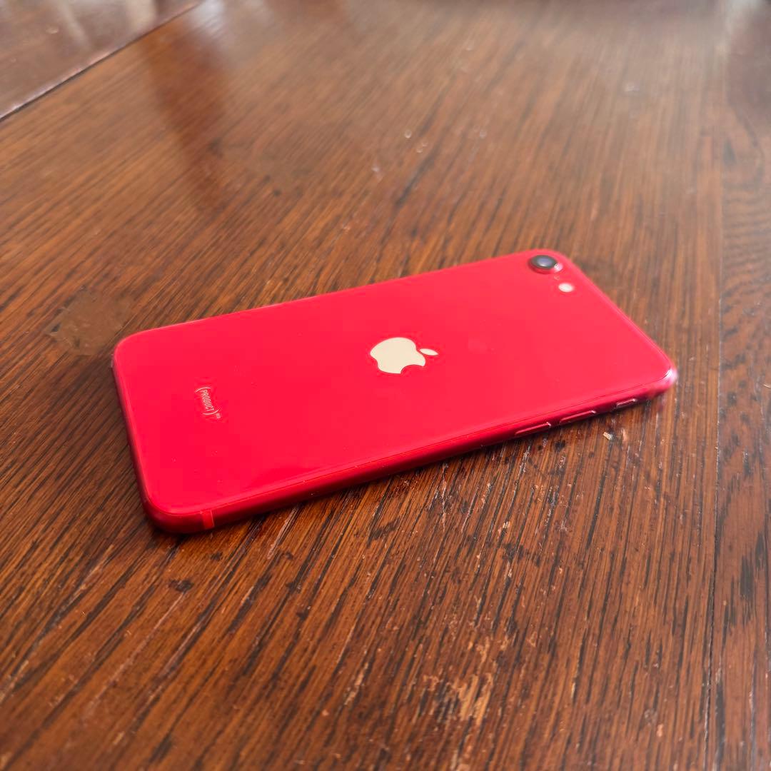 iPhoneSE 第2世代 128GB プロダクトレッド SIMロック無し